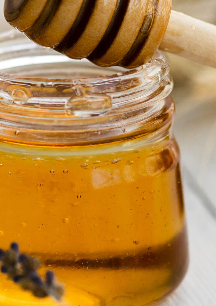 Comment choisir un miel de qualité : guide pratique pour consommateurs avertis